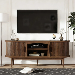 Easoger 58" Mid Century TV Stand for TVs up to 65", Entertainment Center with Power Outlet, Fluted Sliding Doors & Adjustable Shelves, Natural Media Console for Living Room